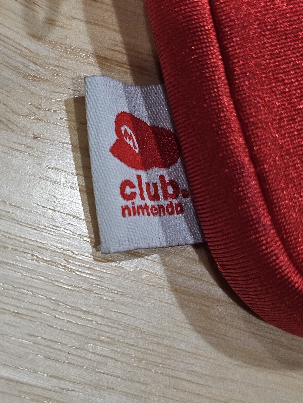 Club Nintendo Red Nintendo DS Lite Carrying Pouch Case EUC - Picture 6 of 10